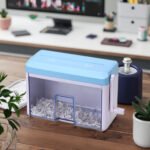 Mini Manual Handheld Paper Shredder 1 Sheet A4 Cross-Cut Lightweight 1.9kg 220mm Throat Width